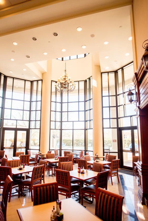 The Cook Hotel And Conference Center At Lsu Baton Rouge Exteriör bild